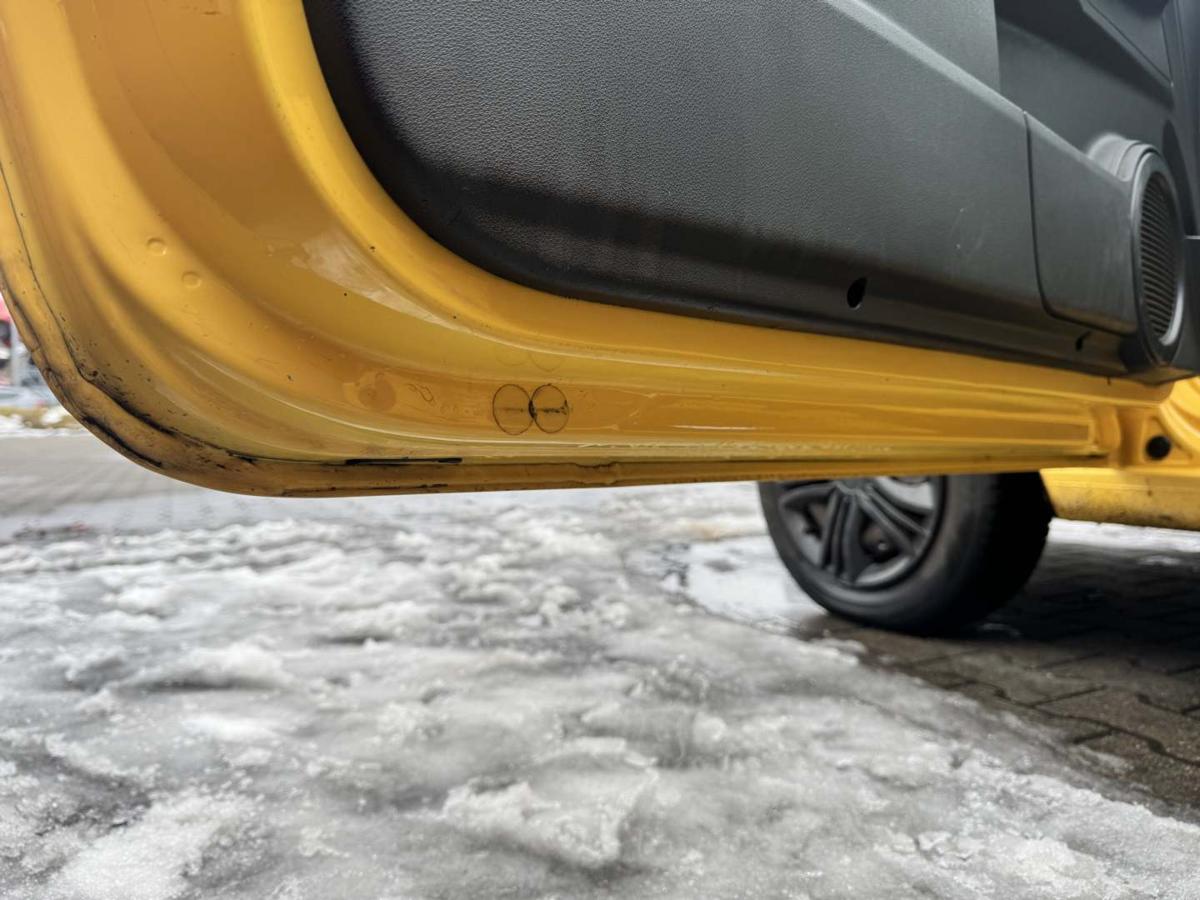 VW Fox original T&uuml;r vorn links LY1C Sonnengelb Rohbau Bj.2007